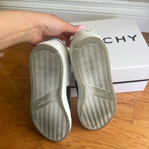 Givenchy sneakers - Picture 6 of 11